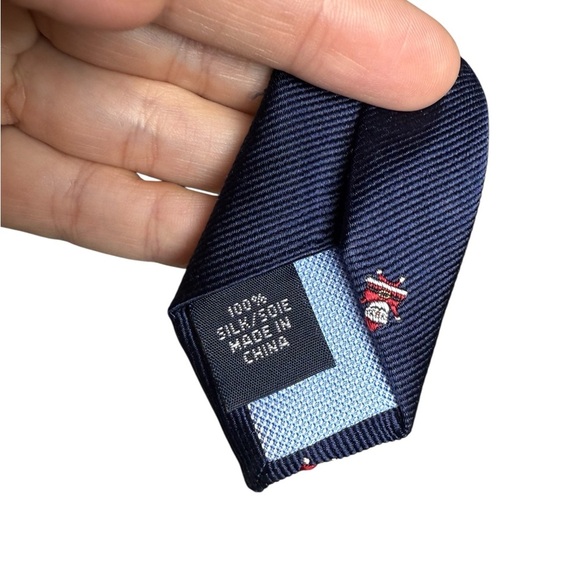 TOMMY HILFIGER Navy Blue Santa Claus Club Christmas Silk Twill Classic Tie NEW - Picture 4 of 5